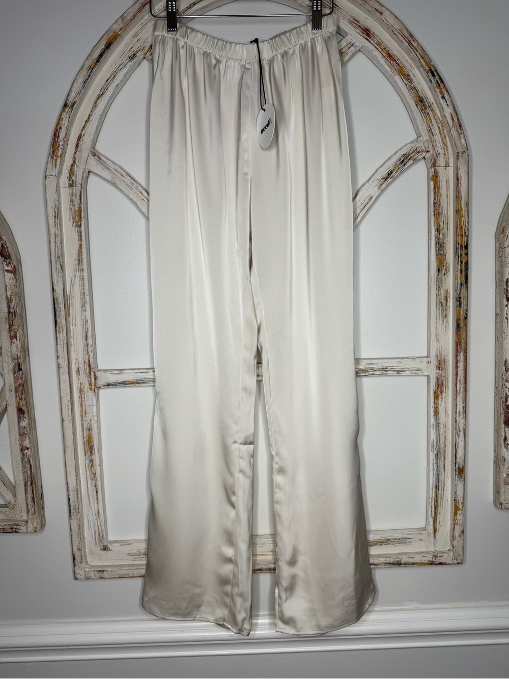 NWT Needii Silky Ivory Wide-Leg Pants Sz Small